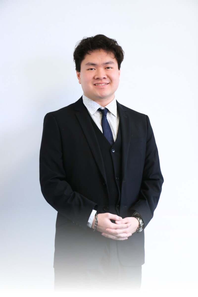 Đại diện di trú Dexter Lee